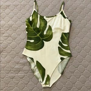 Forever 21 Topical leaf print Bodysuit